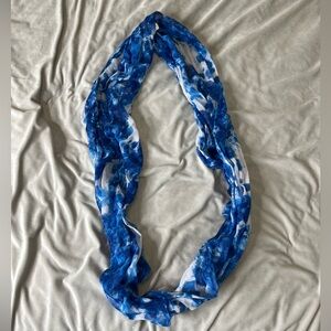 Long blue & white infinity scarf